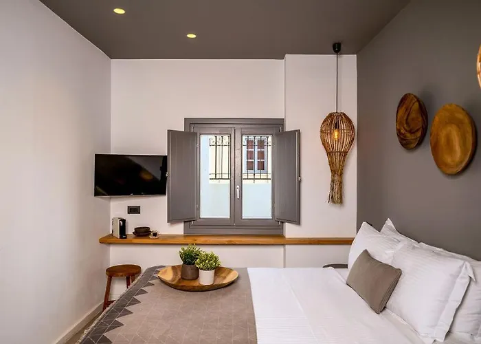 Lemon Suites Santorini