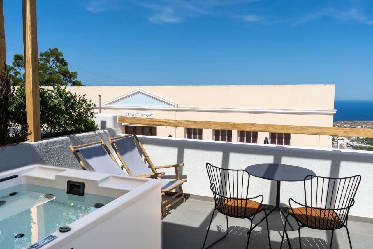 Lemon Santorini Тира